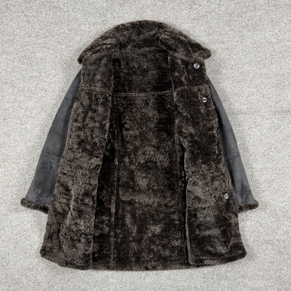 Brown jacket - Picture 4 of 16